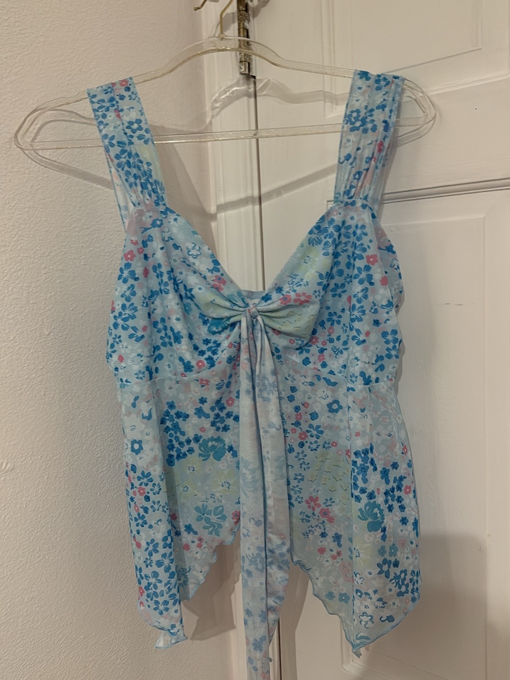 Light Blue Floral Tie-Front Women’s Tank Top